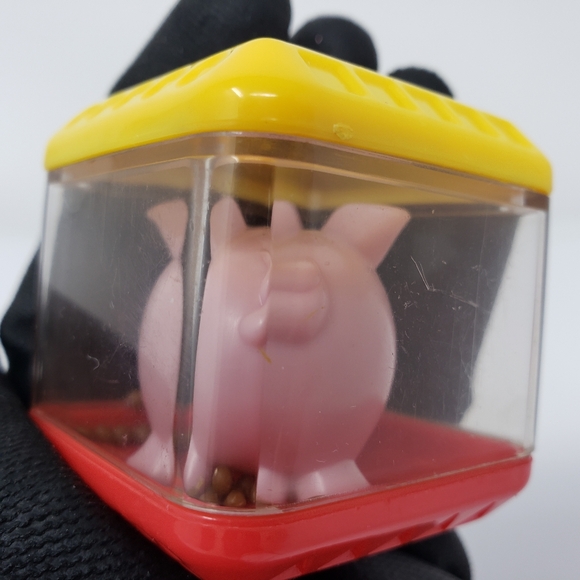 Fisher Price Peek a Boo Blocks Educational Sensory Blocks Pig Piggy Toy - Picture 11 of 15